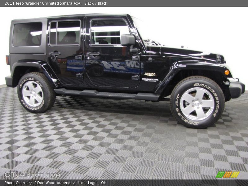 Black / Black 2011 Jeep Wrangler Unlimited Sahara 4x4