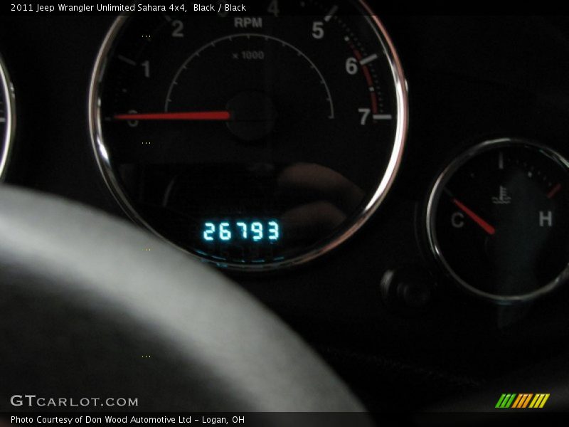 Black / Black 2011 Jeep Wrangler Unlimited Sahara 4x4
