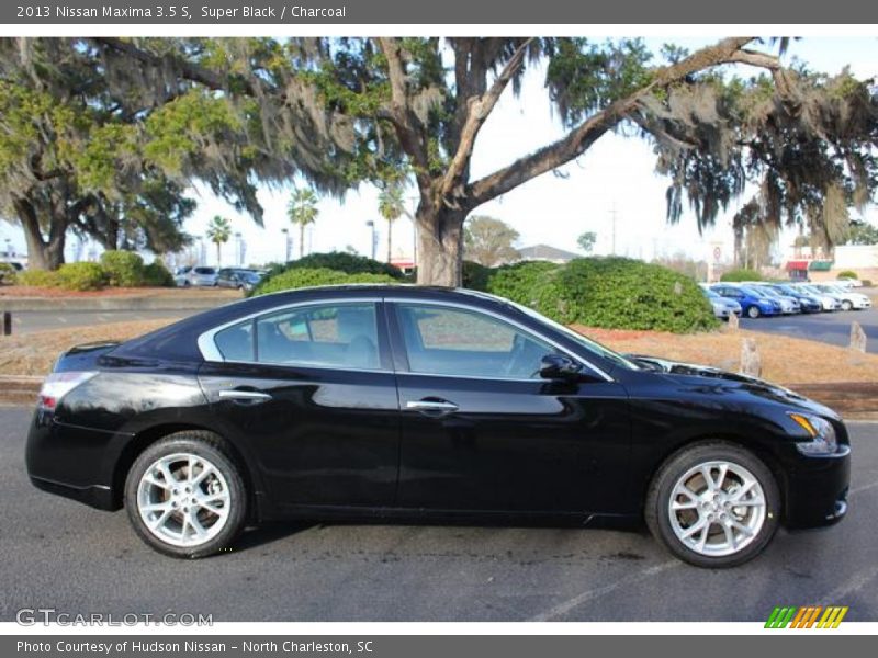 Super Black / Charcoal 2013 Nissan Maxima 3.5 S