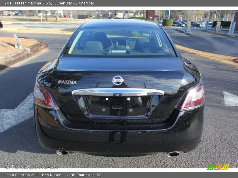 Super Black / Charcoal 2013 Nissan Maxima 3.5 S