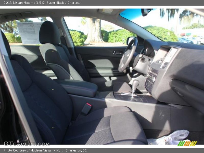 Super Black / Charcoal 2013 Nissan Maxima 3.5 S