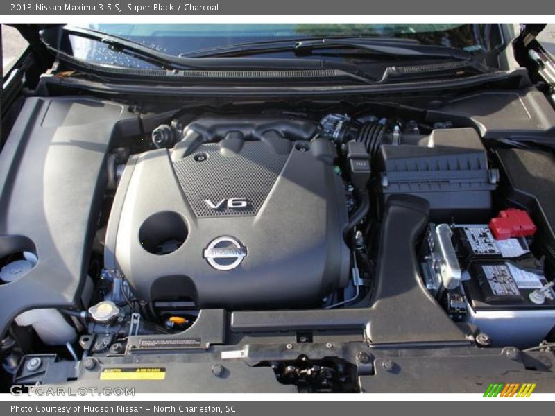 Super Black / Charcoal 2013 Nissan Maxima 3.5 S