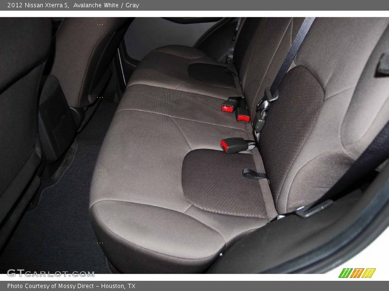 Avalanche White / Gray 2012 Nissan Xterra S