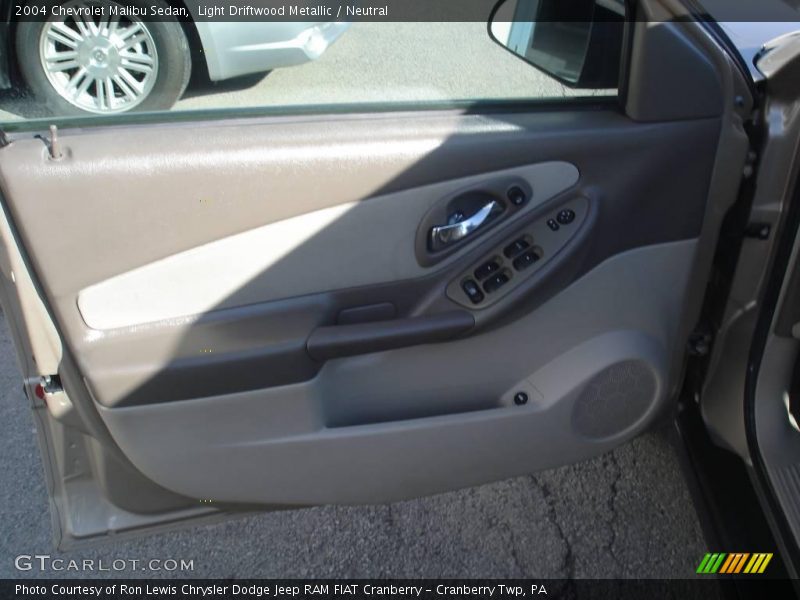 Light Driftwood Metallic / Neutral 2004 Chevrolet Malibu Sedan