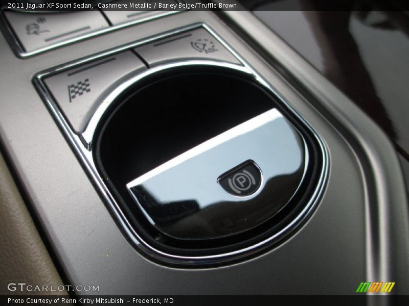 Cashmere Metallic / Barley Beige/Truffle Brown 2011 Jaguar XF Sport Sedan