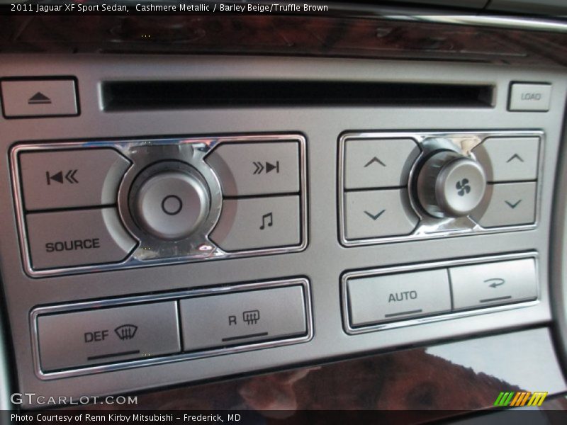 Cashmere Metallic / Barley Beige/Truffle Brown 2011 Jaguar XF Sport Sedan