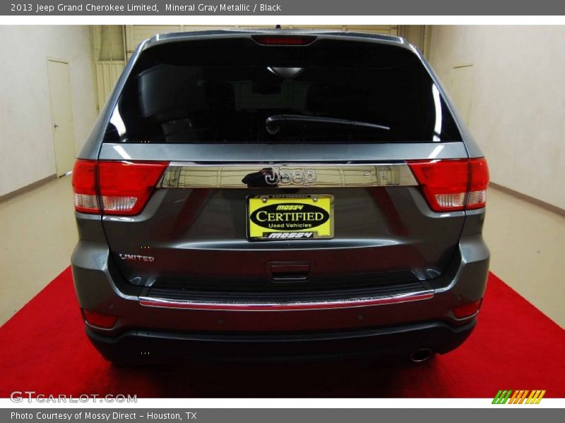 Mineral Gray Metallic / Black 2013 Jeep Grand Cherokee Limited