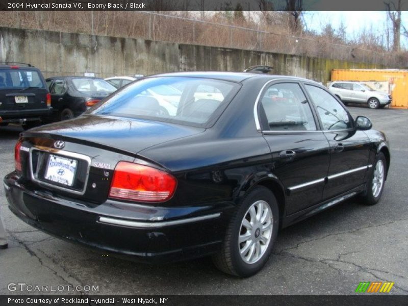 Ebony Black / Black 2004 Hyundai Sonata V6