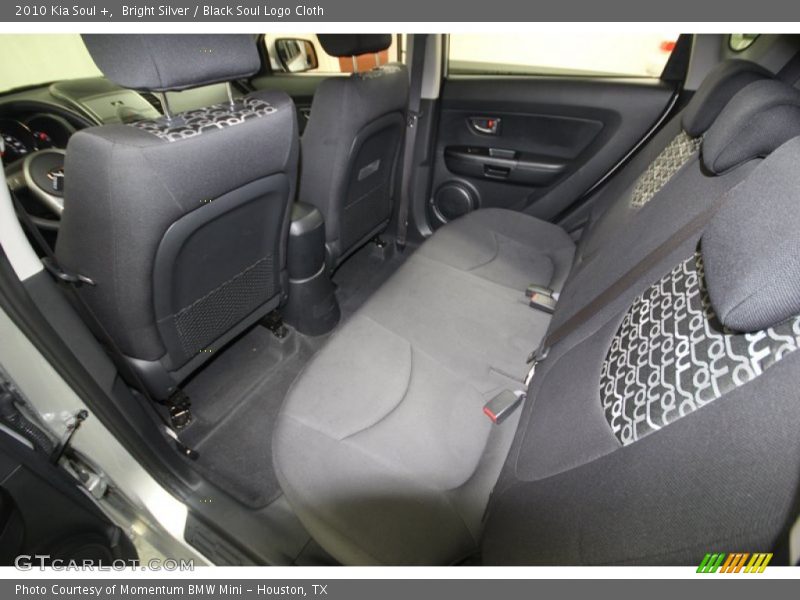 Bright Silver / Black Soul Logo Cloth 2010 Kia Soul +