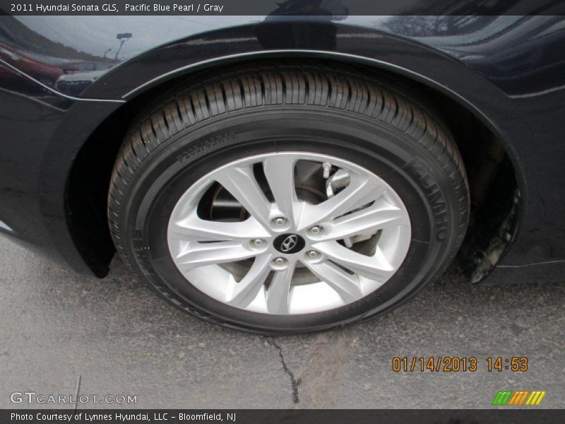 Pacific Blue Pearl / Gray 2011 Hyundai Sonata GLS