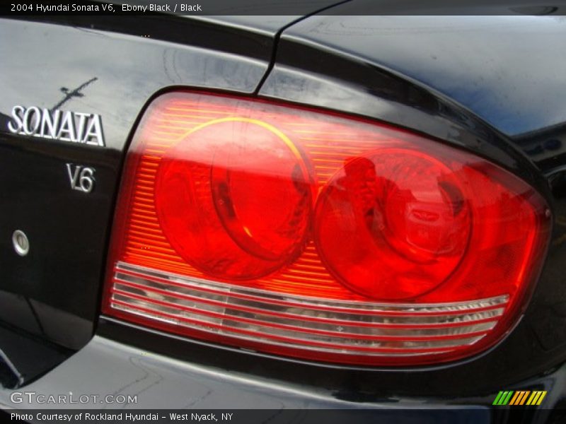 Ebony Black / Black 2004 Hyundai Sonata V6