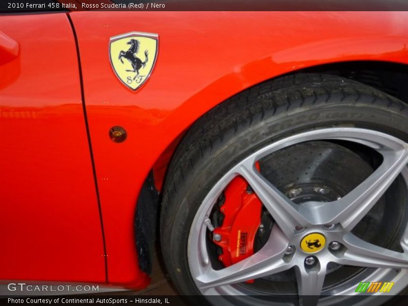 Rosso Scuderia (Red) / Nero 2010 Ferrari 458 Italia