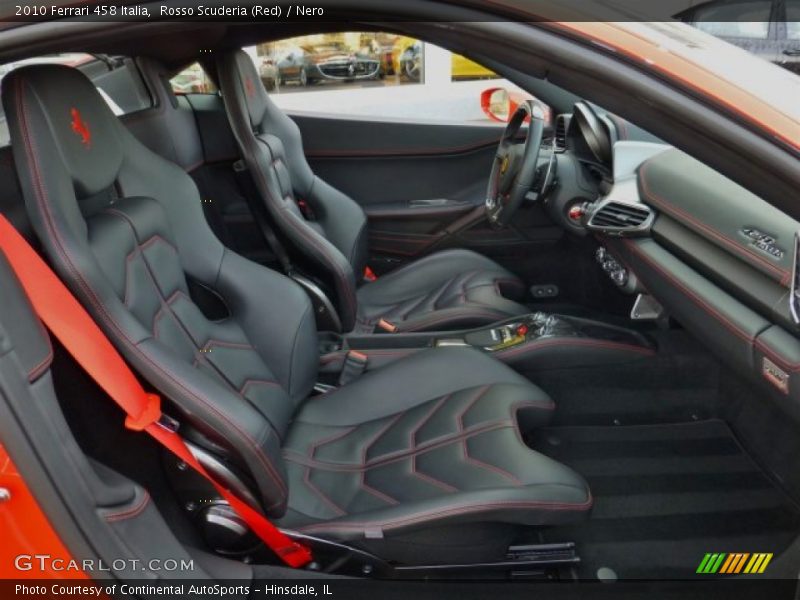  2010 458 Italia Nero Interior