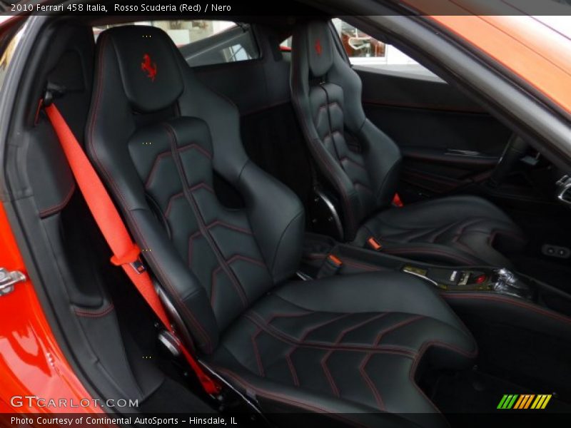  2010 458 Italia Nero Interior