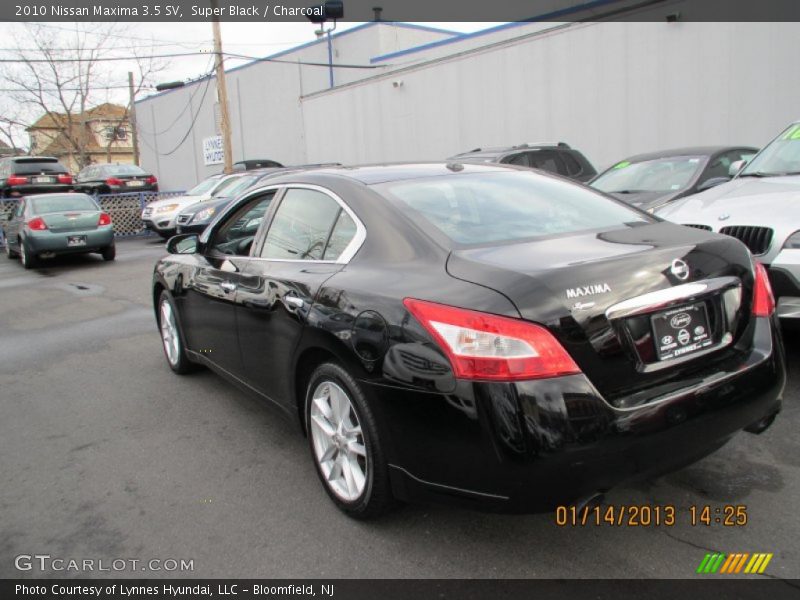 Super Black / Charcoal 2010 Nissan Maxima 3.5 SV