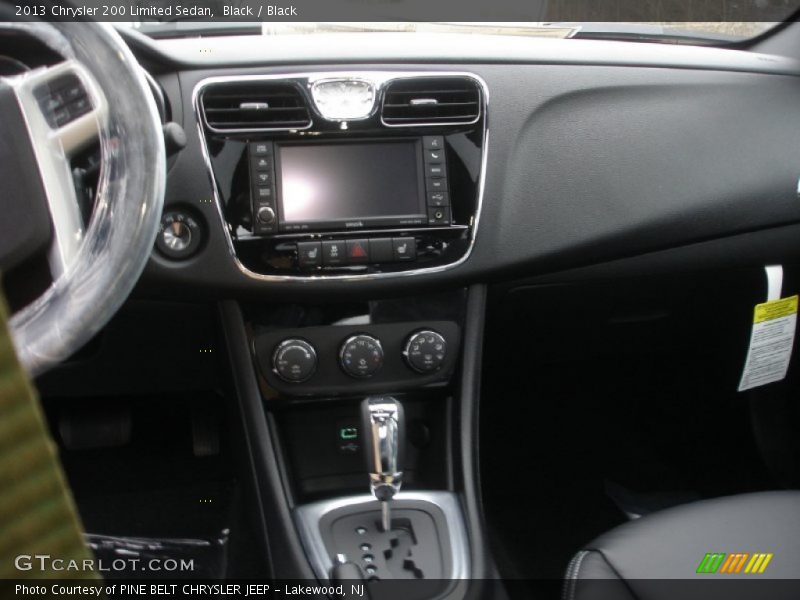 Black / Black 2013 Chrysler 200 Limited Sedan