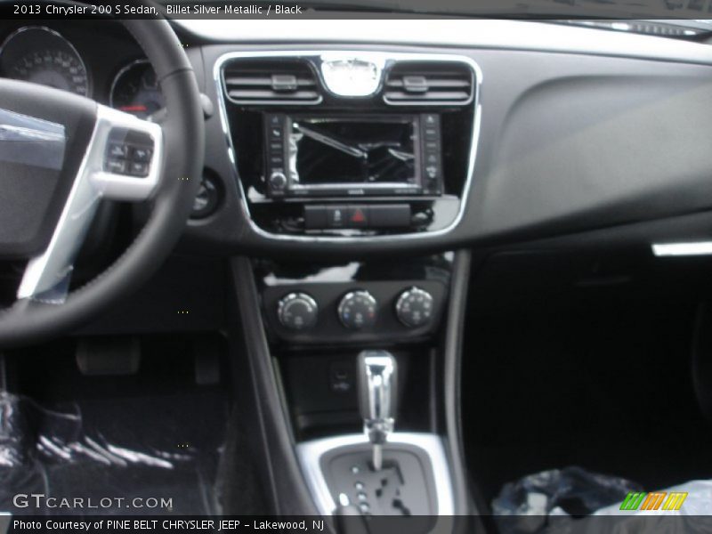 Billet Silver Metallic / Black 2013 Chrysler 200 S Sedan