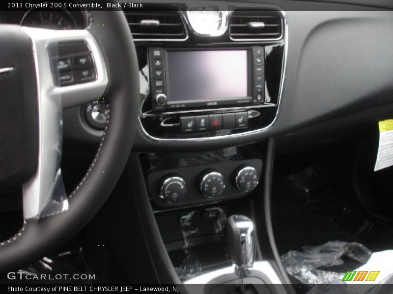 Black / Black 2013 Chrysler 200 S Convertible
