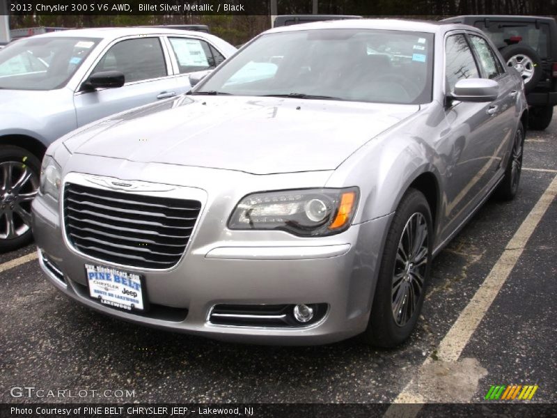 Billet Silver Metallic / Black 2013 Chrysler 300 S V6 AWD