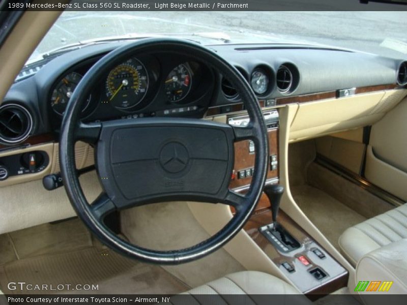 Light Beige Metallic / Parchment 1989 Mercedes-Benz SL Class 560 SL Roadster