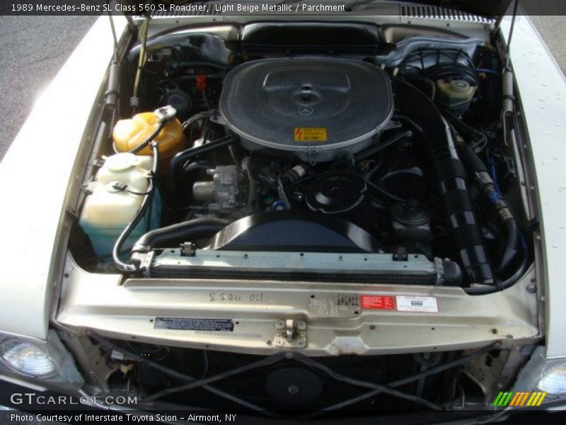 Light Beige Metallic / Parchment 1989 Mercedes-Benz SL Class 560 SL Roadster