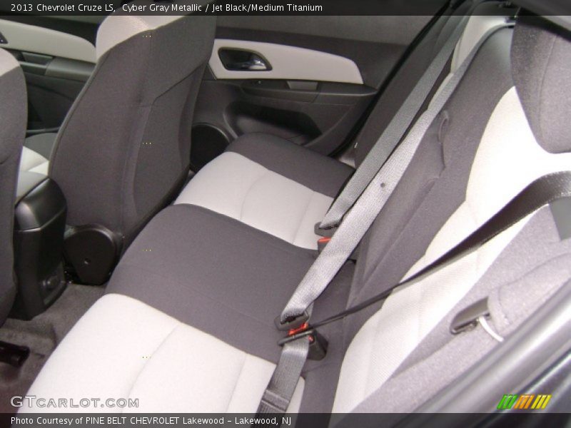Cyber Gray Metallic / Jet Black/Medium Titanium 2013 Chevrolet Cruze LS