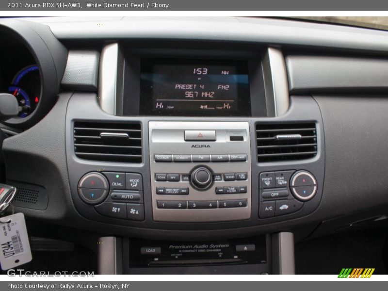 Controls of 2011 RDX SH-AWD