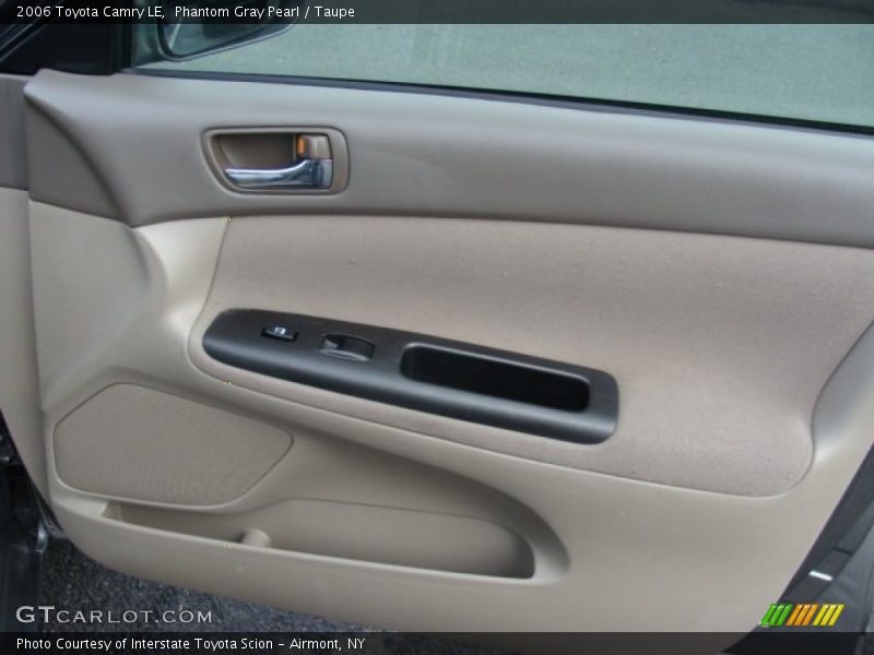 Phantom Gray Pearl / Taupe 2006 Toyota Camry LE