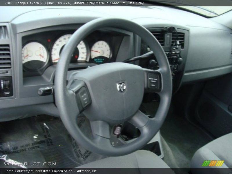  2006 Dakota ST Quad Cab 4x4 Steering Wheel