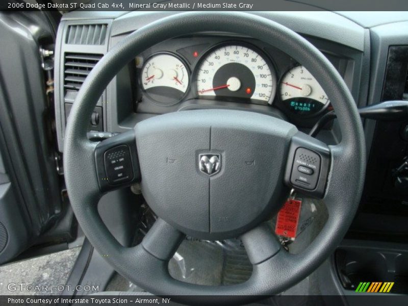  2006 Dakota ST Quad Cab 4x4 Steering Wheel