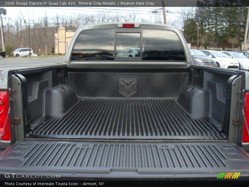 Mineral Gray Metallic / Medium Slate Gray 2006 Dodge Dakota ST Quad Cab 4x4