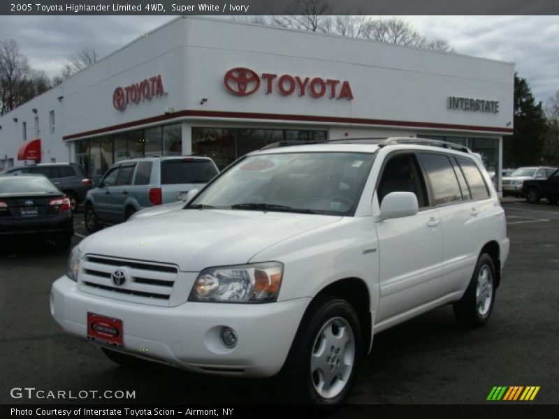 Super White / Ivory 2005 Toyota Highlander Limited 4WD