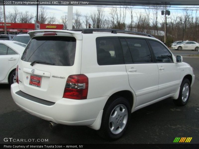 Super White / Ivory 2005 Toyota Highlander Limited 4WD