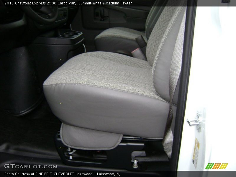 Summit White / Medium Pewter 2013 Chevrolet Express 2500 Cargo Van