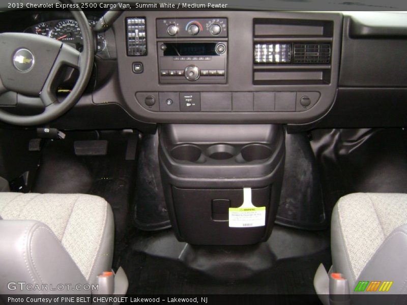 Summit White / Medium Pewter 2013 Chevrolet Express 2500 Cargo Van