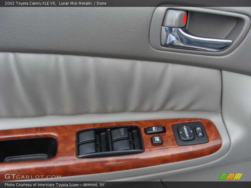 Lunar Mist Metallic / Stone 2002 Toyota Camry XLE V6