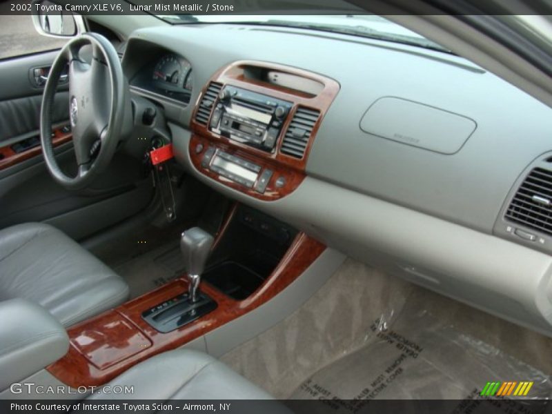 Lunar Mist Metallic / Stone 2002 Toyota Camry XLE V6