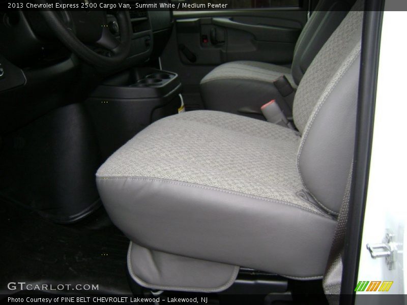 Summit White / Medium Pewter 2013 Chevrolet Express 2500 Cargo Van