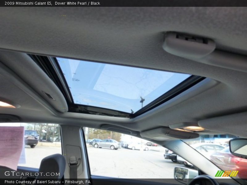 Dover White Pearl / Black 2009 Mitsubishi Galant ES