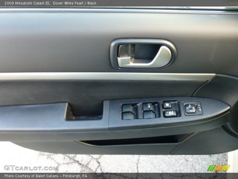 Dover White Pearl / Black 2009 Mitsubishi Galant ES
