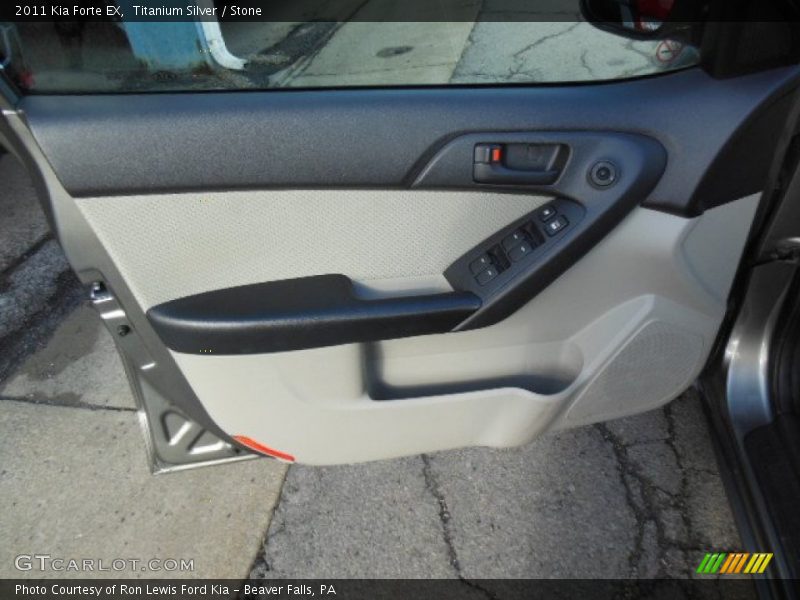 Titanium Silver / Stone 2011 Kia Forte EX