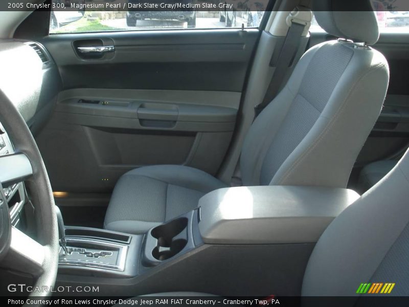 Magnesium Pearl / Dark Slate Gray/Medium Slate Gray 2005 Chrysler 300