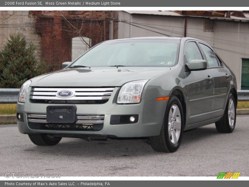 Front 3/4 View of 2008 Fusion SE