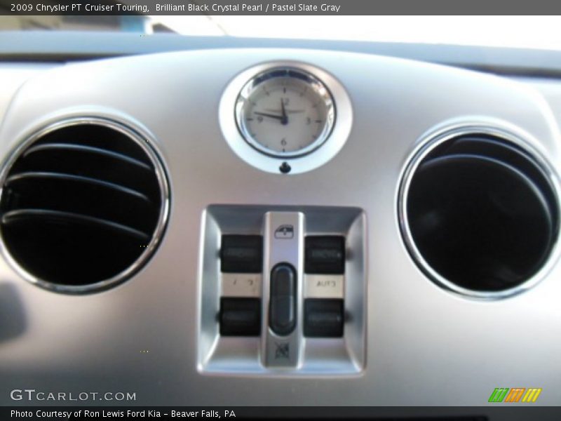 Brilliant Black Crystal Pearl / Pastel Slate Gray 2009 Chrysler PT Cruiser Touring