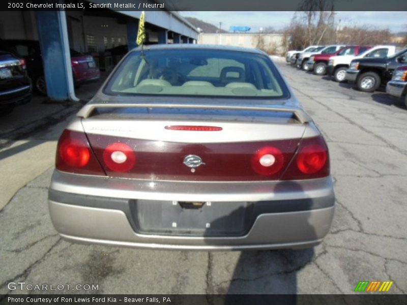 Sandrift Metallic / Neutral 2002 Chevrolet Impala LS