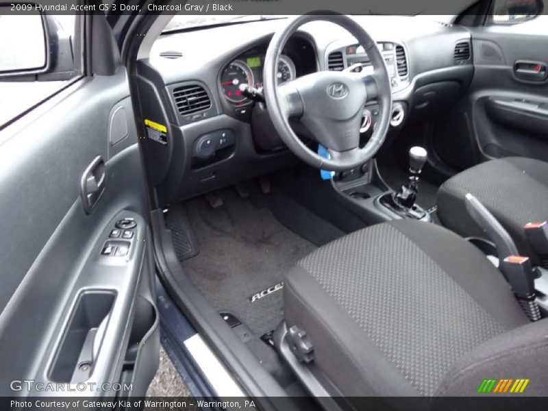  2009 Accent GS 3 Door Black Interior