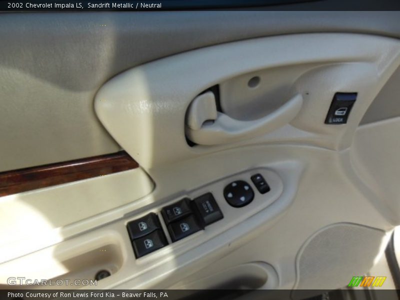 Sandrift Metallic / Neutral 2002 Chevrolet Impala LS