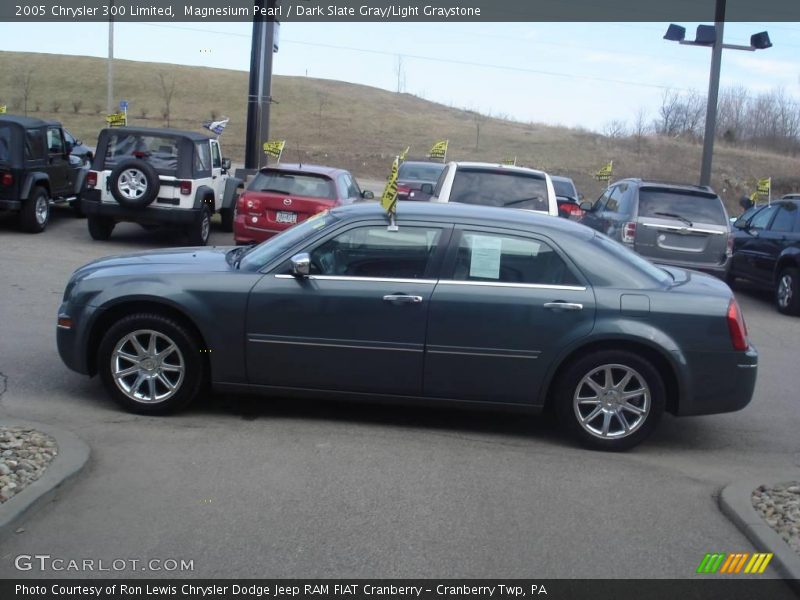 Magnesium Pearl / Dark Slate Gray/Light Graystone 2005 Chrysler 300 Limited