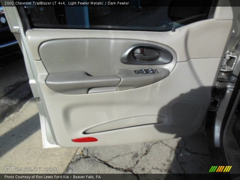 Light Pewter Metallic / Dark Pewter 2002 Chevrolet TrailBlazer LT 4x4