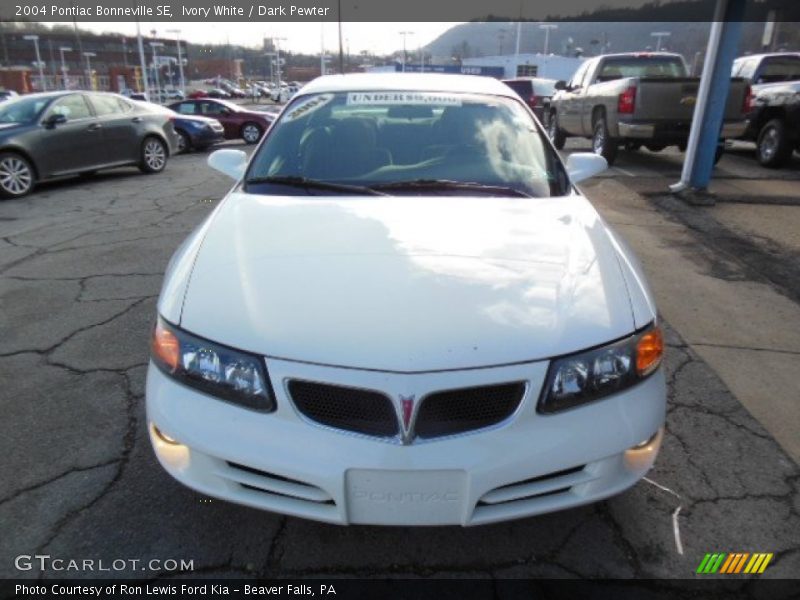 Ivory White / Dark Pewter 2004 Pontiac Bonneville SE